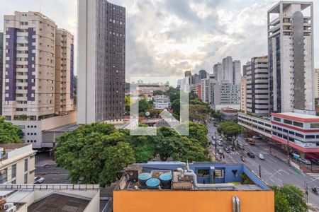 Vista da Sala de apartamento para alugar com 2 quartos, 77m² em Santo Antônio, Belo Horizonte