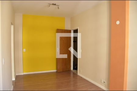 Sala de apartamento à venda com 1 quarto, 80m² em Icaraí, Niterói