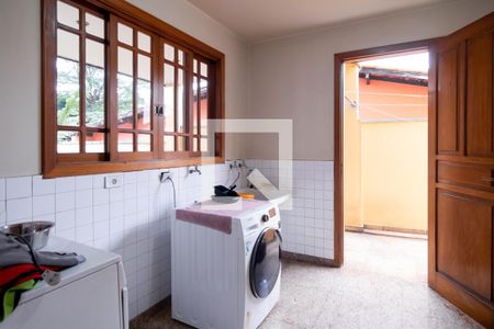 Casa à venda com 479m², 4 quartos e 6 vagasÁrea de Serviço