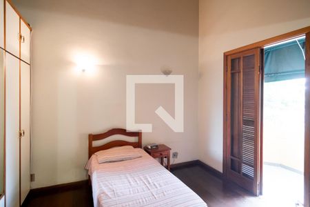 Casa à venda com 479m², 4 quartos e 6 vagasQuarto 