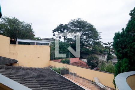 Casa à venda com 479m², 4 quartos e 6 vagasVista