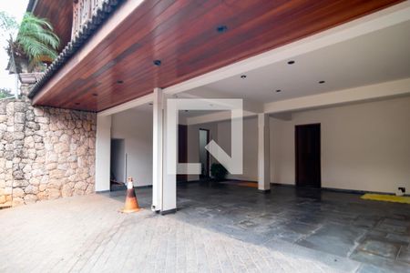 Casa à venda com 479m², 4 quartos e 6 vagasÁrea comum