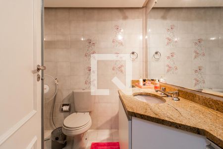 Apartamento à venda com 210m², 3 quartos e 3 vagas Apartamento à venda com 210m², 3 quartos e 3 vagasBanheiro Suite 1