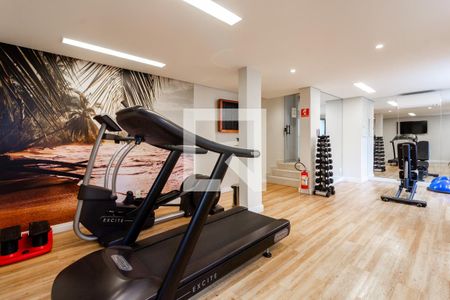 Apartamento à venda com 210m², 3 quartos e 3 vagas Apartamento à venda com 210m², 3 quartos e 3 vagasAcademia