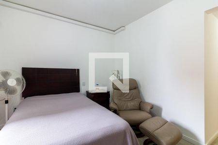 Apartamento à venda com 210m², 3 quartos e 3 vagas Apartamento à venda com 210m², 3 quartos e 3 vagasSuite 3