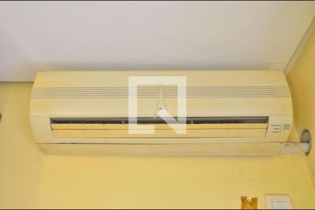Ar condicionado de apartamento à venda com 1 quarto, 42m² em Centro, Canoas