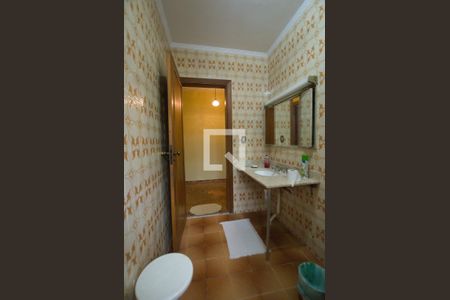 Casa para alugar com 178m², 3 quartos e 6 vagas Casa para alugar com 178m², 3 quartos e 6 vagasBanheiro