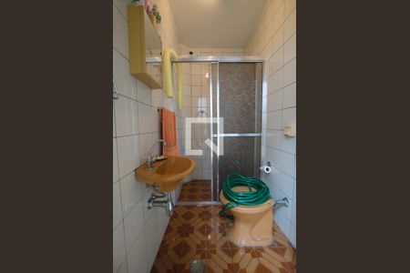 Casa para alugar com 178m², 3 quartos e 6 vagas Casa para alugar com 178m², 3 quartos e 6 vagasBanheiro de serviço