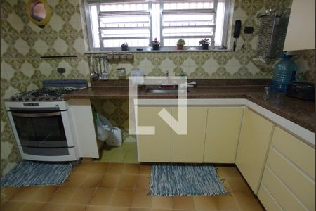 Casa para alugar com 178m², 3 quartos e 6 vagas Casa para alugar com 178m², 3 quartos e 6 vagasCozinha