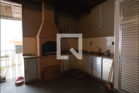 Casa para alugar com 178m², 3 quartos e 6 vagas Casa para alugar com 178m², 3 quartos e 6 vagasSalão e churrasqueira