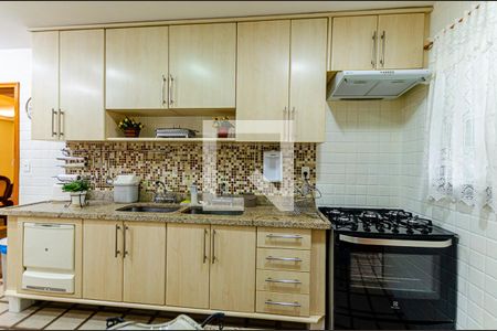 Apartamento à venda com 215m², 3 quartos e 3 vagasCozinha