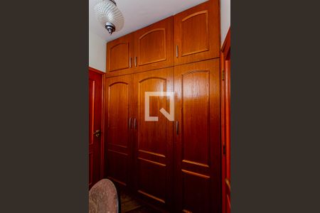 Apartamento à venda com 215m², 3 quartos e 3 vagasQuarto de Serviço