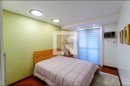 Apartamento à venda com 215m², 3 quartos e 3 vagasSuíte 2