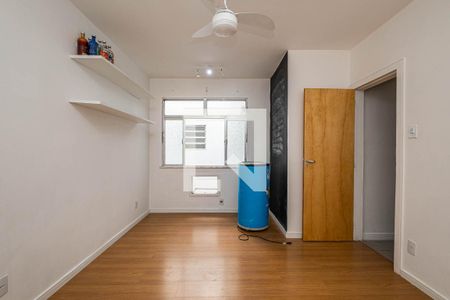 Apartamento à venda com 98m², 3 quartos e 1 vaga Apartamento à venda com 98m², 3 quartos e 1 vagaQuarto 3