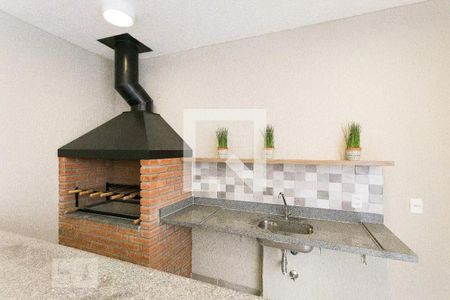 Apartamento para alugar com 39m², 2 quartos e sem vagaÁrea comum - Churrasqueira