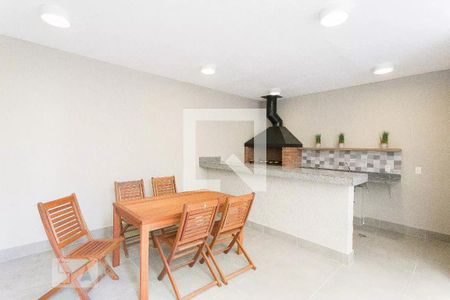 Apartamento para alugar com 39m², 2 quartos e sem vagaÁrea comum - Churrasqueira