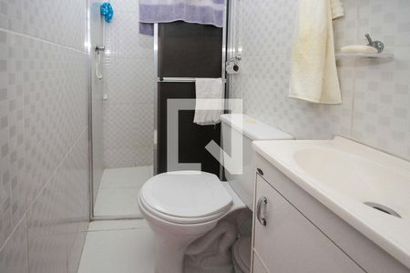 Casa à venda com 170m², 2 quartos e 1 vagaBanheiro da Suíte