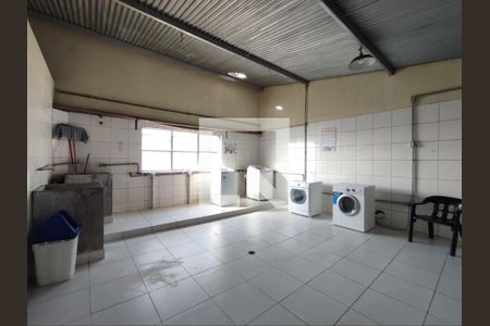 Studio para alugar com 20m², 1 quarto e sem vaga Studio para alugar com 20m², 1 quarto e sem vagaÁrea Comum - Lavanderia