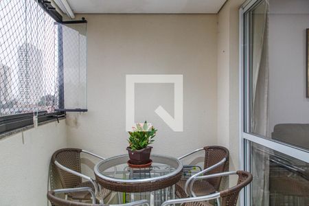 Varanda de apartamento à venda com 3 quartos, 74m² em Vila Bertioga, São Paulo