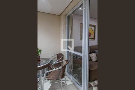 Varanda de apartamento à venda com 3 quartos, 74m² em Vila Bertioga, São Paulo