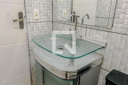 Casa à venda com 128m², 3 quartos e 2 vagasBanheiro 2