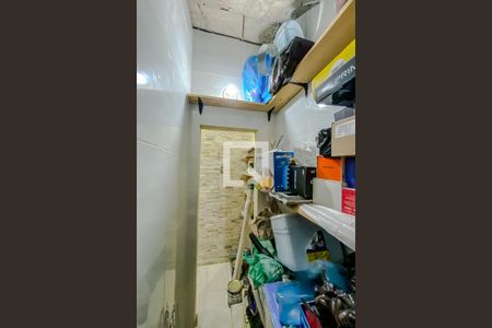 Casa à venda com 128m², 3 quartos e 2 vagasQuarto de Serviço