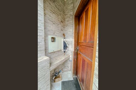 Casa à venda com 128m², 3 quartos e 2 vagasFachada 