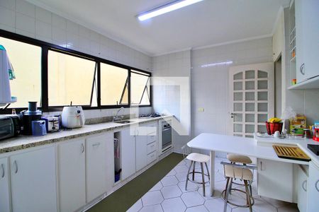 Apartamento à venda com 140m², 3 quartos e 2 vagasCozinha