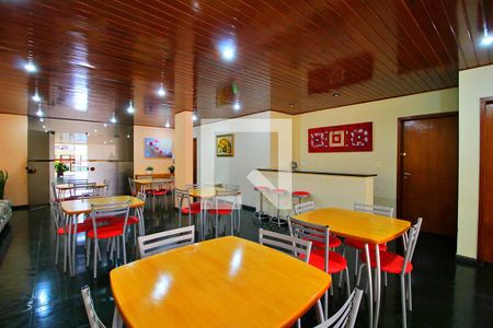 Apartamento à venda com 140m², 3 quartos e 2 vagasÁrea comum - Salão de festas