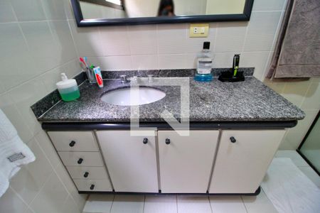 Apartamento à venda com 140m², 3 quartos e 2 vagasBanheiro da Suíte