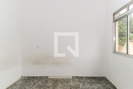 Casa para alugar com 100m², 2 quartos e sem vaga Casa para alugar com 100m², 2 quartos e sem vagaQuarto
