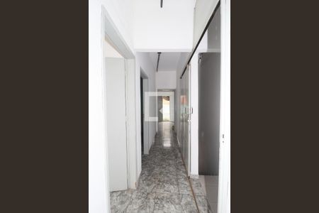 Corredor de casa para alugar com 2 quartos, 100m² em Jardim Oriental, São Paulo