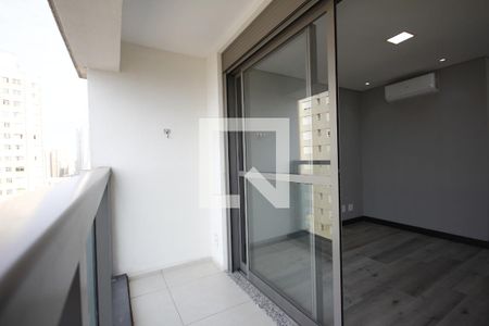 Varanda de kitnet/studio à venda com 1 quarto, 24m² em Vila Mariana, São Paulo