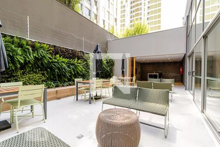 Studio à venda com 24m², 1 quarto e sem vaga Studio à venda com 24m², 1 quarto e sem vagaChurrasqueira