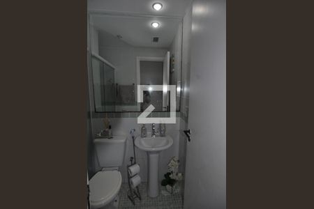 Apartamento para alugar com 80m², 3 quartos e 2 vagasBanheiro Corredor