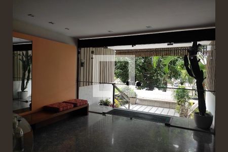 Apartamento à venda com 117m², 3 quartos e 2 vagasPortaria