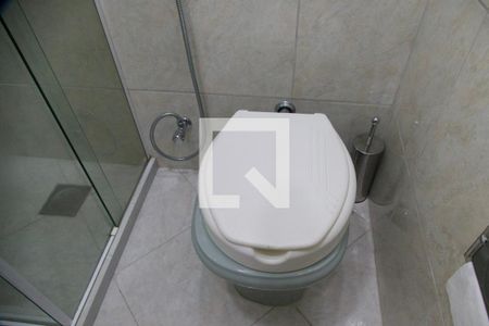 Apartamento à venda com 117m², 3 quartos e 2 vagasBanheiro social