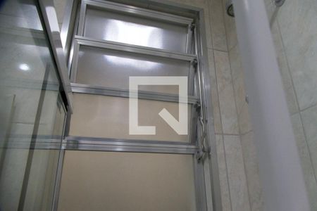 Apartamento à venda com 117m², 3 quartos e 2 vagasBanheiro social