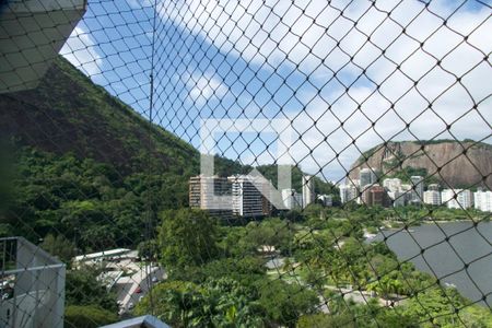 Apartamento à venda com 117m², 3 quartos e 2 vagasSuíte varanda vista