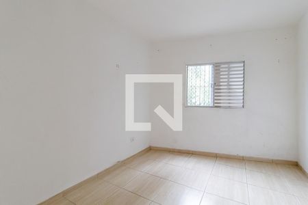 Quarto 1 de casa para alugar com 2 quartos, 40m² em Vila Firmiano Pinto, São Paulo