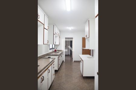 Apartamento à venda com 169m², 3 quartos e 4 vagasCozinha