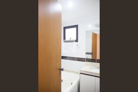 Apartamento à venda com 169m², 3 quartos e 4 vagasBanheiro da Suíte 3