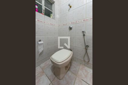 Apartamento para alugar com 87m², 2 quartos e sem vaga Apartamento para alugar com 87m², 2 quartos e sem vagaBanheiro Social