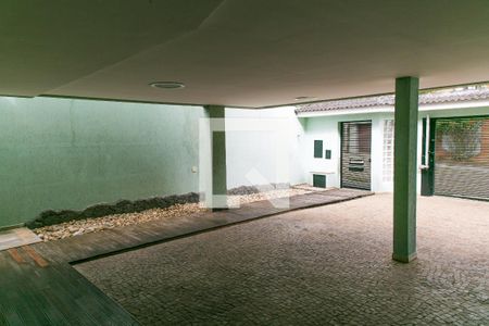Casa para alugar com 600m², 4 quartos e 4 vagas Casa para alugar com 600m², 4 quartos e 4 vagasGaragem