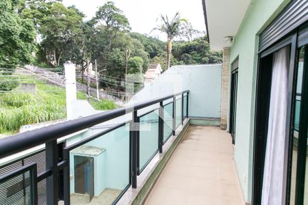 Casa para alugar com 600m², 4 quartos e 4 vagas Casa para alugar com 600m², 4 quartos e 4 vagasVaranda das suíte 3 e 4