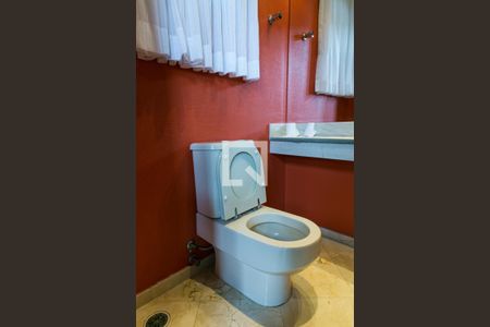 Casa para alugar com 600m², 4 quartos e 4 vagas Casa para alugar com 600m², 4 quartos e 4 vagasLavabo