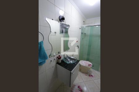 Casa à venda com 130m², 2 quartos e 1 vagaBanheiro 2