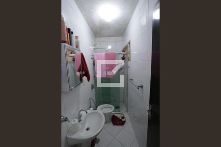 Casa à venda com 130m², 2 quartos e 1 vagaBanheiro 1