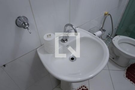 Casa à venda com 130m², 2 quartos e 1 vagaBanheiro 1