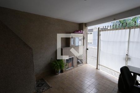 Casa à venda com 130m², 2 quartos e 1 vagaGaragem